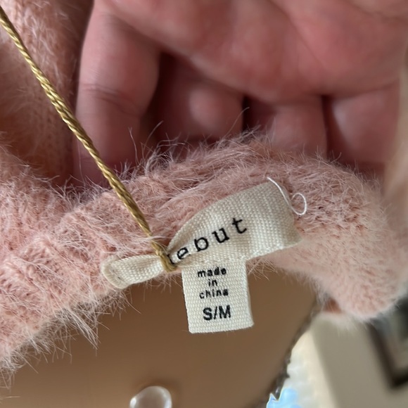 NWT Debut V-Neck Pullover - Picture 6 of 6